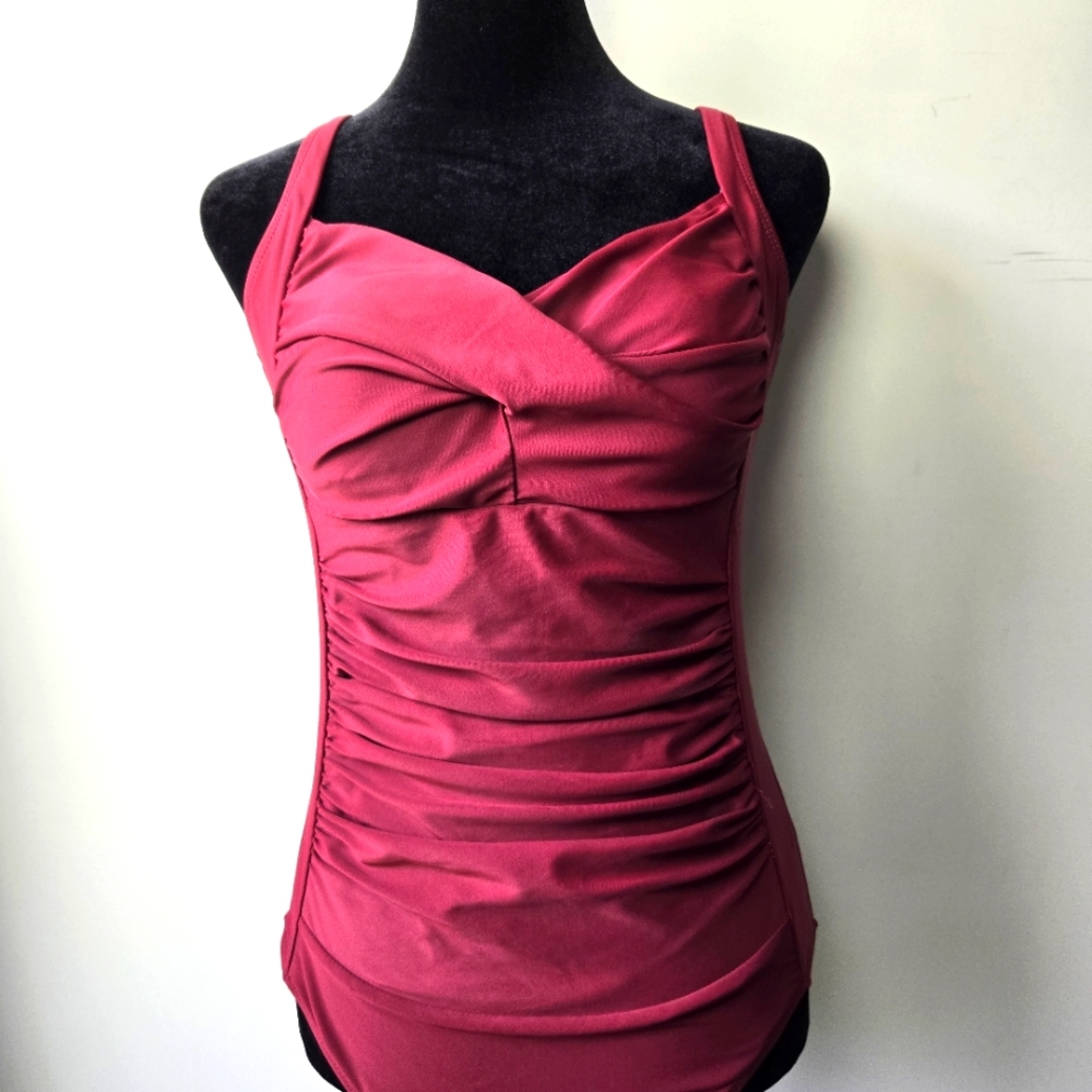 Ekouaer Maroon One Piece Runched Front Bathing Swim Suit Medium - Picture 1 of 9